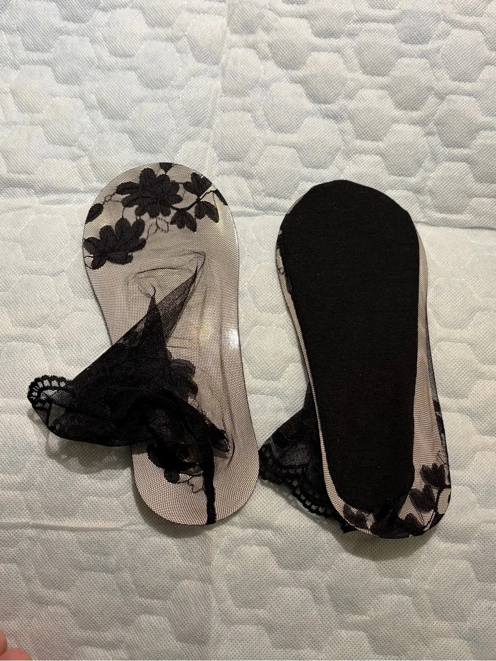 3 Pairs Black Sheer Floral Lace Ankle Socks Non-Slip Sole